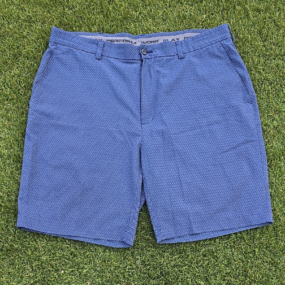 Roundtree & Yorke Hybrid Blue and Gray Shorts Tailored Comfort